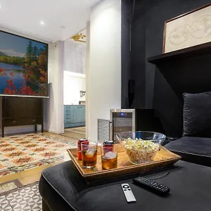  Apartment Central Suites Barcelona Spain